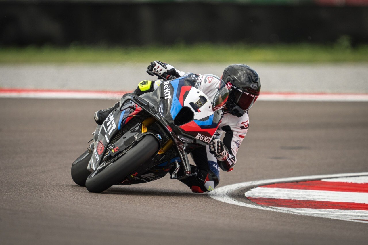 DueruoteTG #238 - Abbiamo guidato in pista la BMW che corre in SBK! 